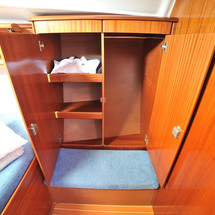 Bavaria 38