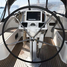 Beneteau Oceanis 37