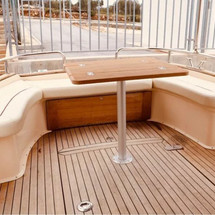Damor 700