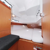 Bavaria Cruiser 36