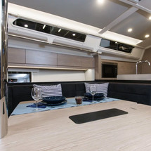 Hanse 418