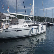Bavaria 33 Cruiser