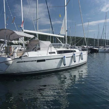 Bavaria 33 Cruiser