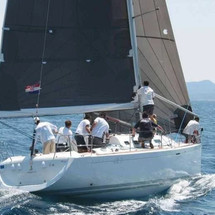 Beneteau First 40.7