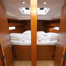 Jeanneau Sun Odyssey 469