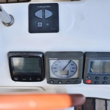 Oceanis 40