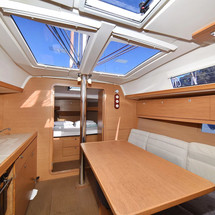 Dufour 382