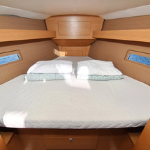Dufour 382