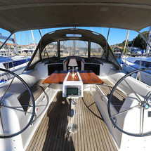 Dufour 382