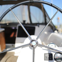 Dufour 382