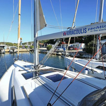 Dufour 382