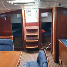 Bavaria 44