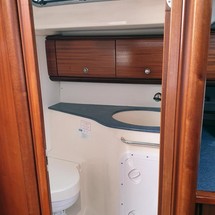 Bavaria 44