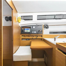 Jeanneau Sun Odyssey 410