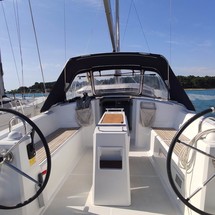 Beneteau Oceanis 38.1