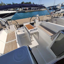 Beneteau Oceanis 38.1