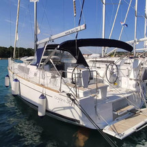 Beneteau Oceanis 38.1