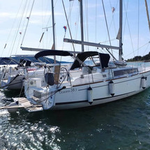 Beneteau Oceanis 38.1