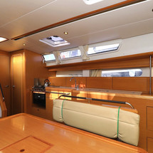 Dufour 382