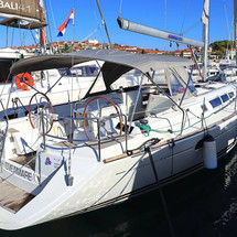 Dufour 382
