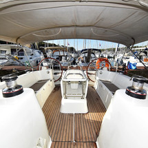 Dufour 382