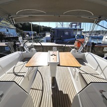 Dufour 382