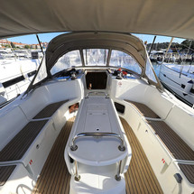Dufour 382
