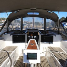 Dufour 382