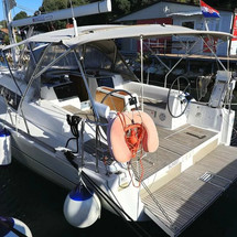 Dufour 382