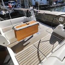 Dufour 382