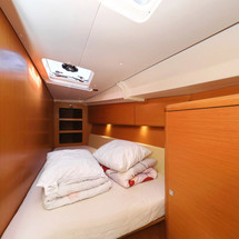 Dufour 382