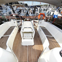Dufour 382