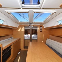 Dufour 382
