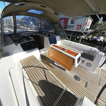 Dufour 382