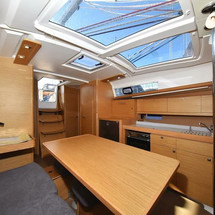 Dufour 382