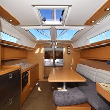 Dufour 382