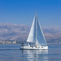 Beneteau Oceanis 38.1