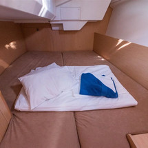 Beneteau Oceanis 38.1