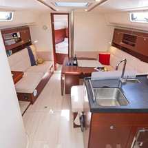 Hanse 385