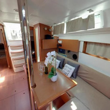 Beneteau Oceanis 38.1