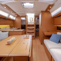 Dufour 390