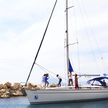 Bavaria 44