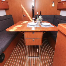 Bavaria 33 Cruiser