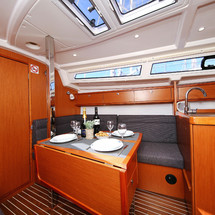 Bavaria 33 Cruiser