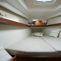 Beneteau Oceanis 40