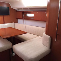 Beneteau Oceanis 40