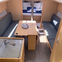 Dufour 360 Grand Large