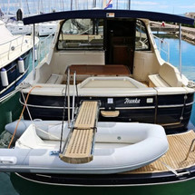 SAS Adriana 44