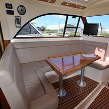SAS Adriana 44