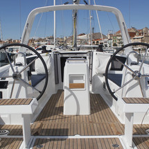 Beneteau Oceanis 35.1